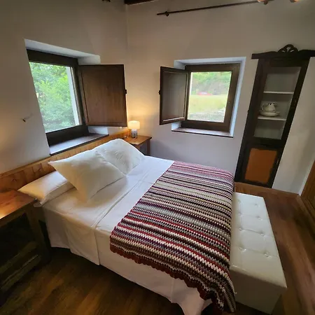 Valles Del Narcea, Rurales Apartament *